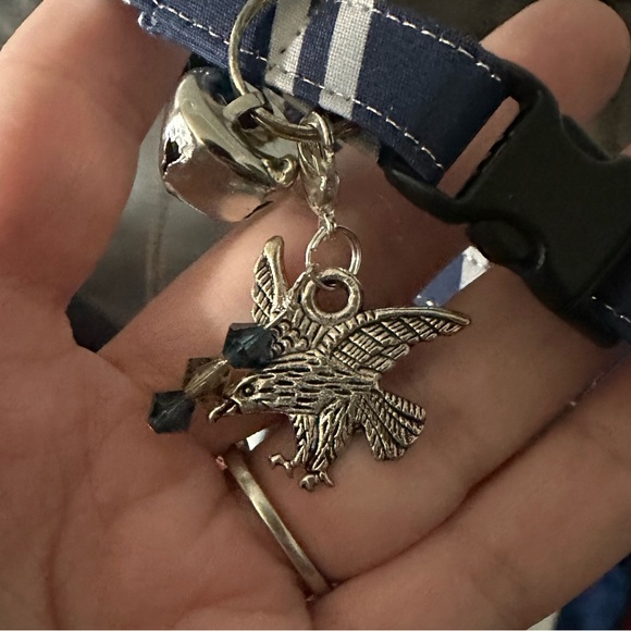 Breakaway Cat Collar - Picture 1 of 2